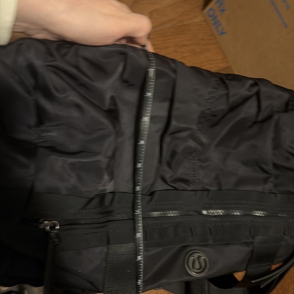 Lululemon Black Nylon Duffle Bag Gym Travel Carryon Logo - Picture 13 of 13